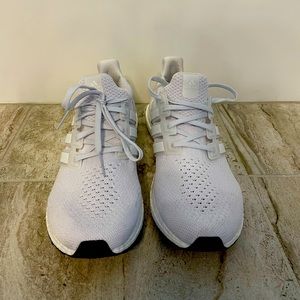 White Adidas Ultra Boost NEW Men’s 9.5
